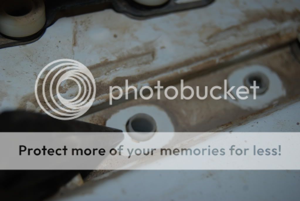 Seal your roof rack mounting bolts, round II